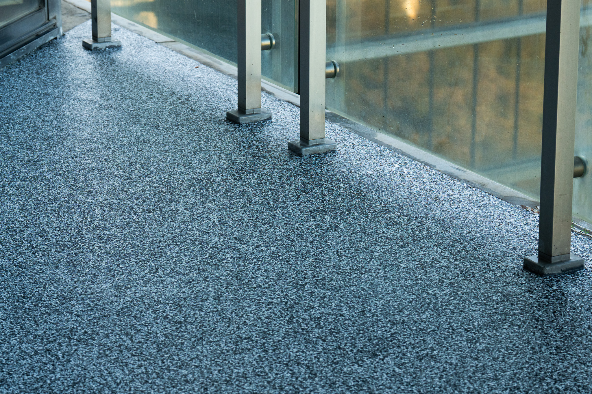 Epoxy flake flooring balcony detail