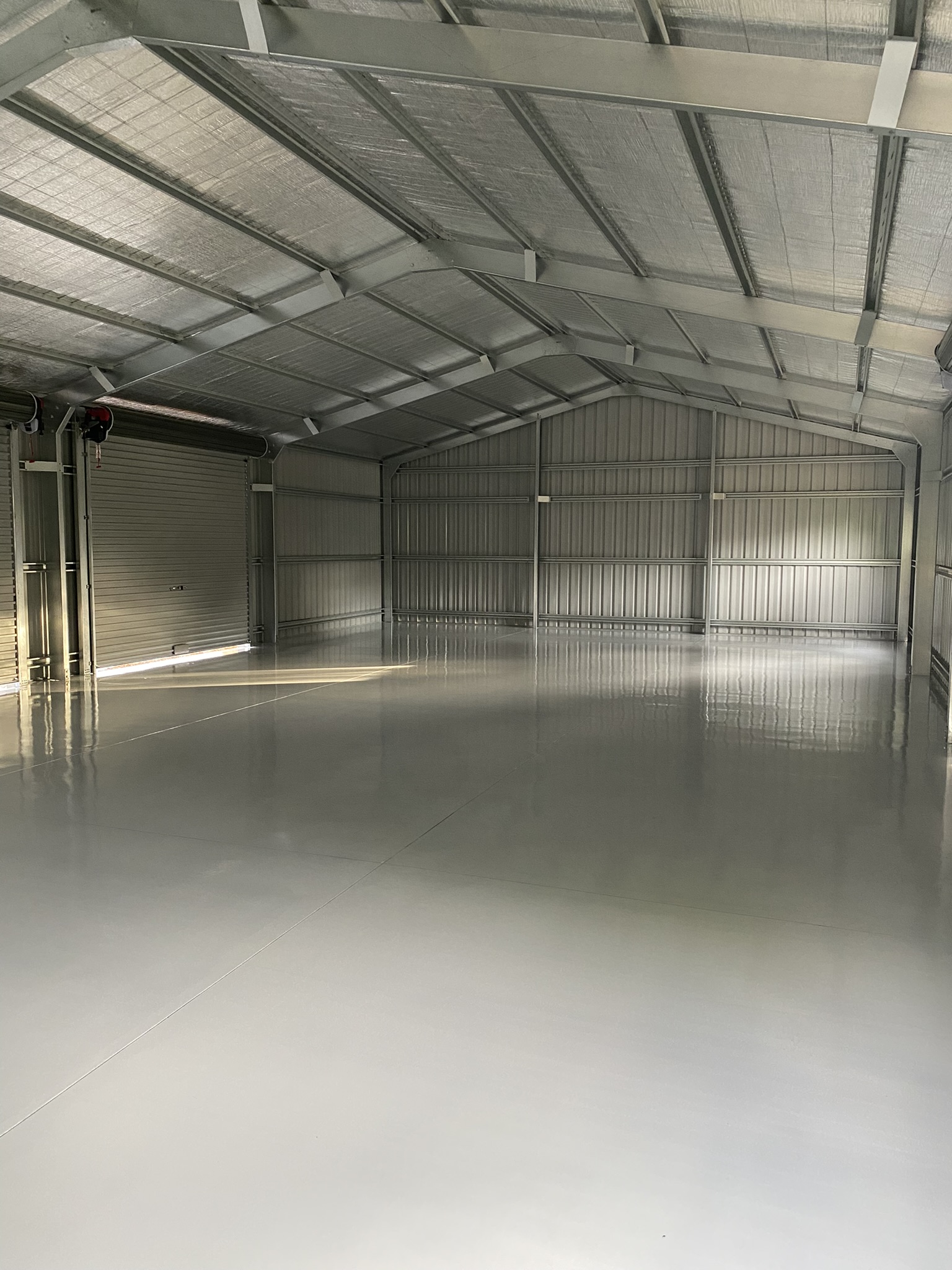 Industrial epoxy flooring installation